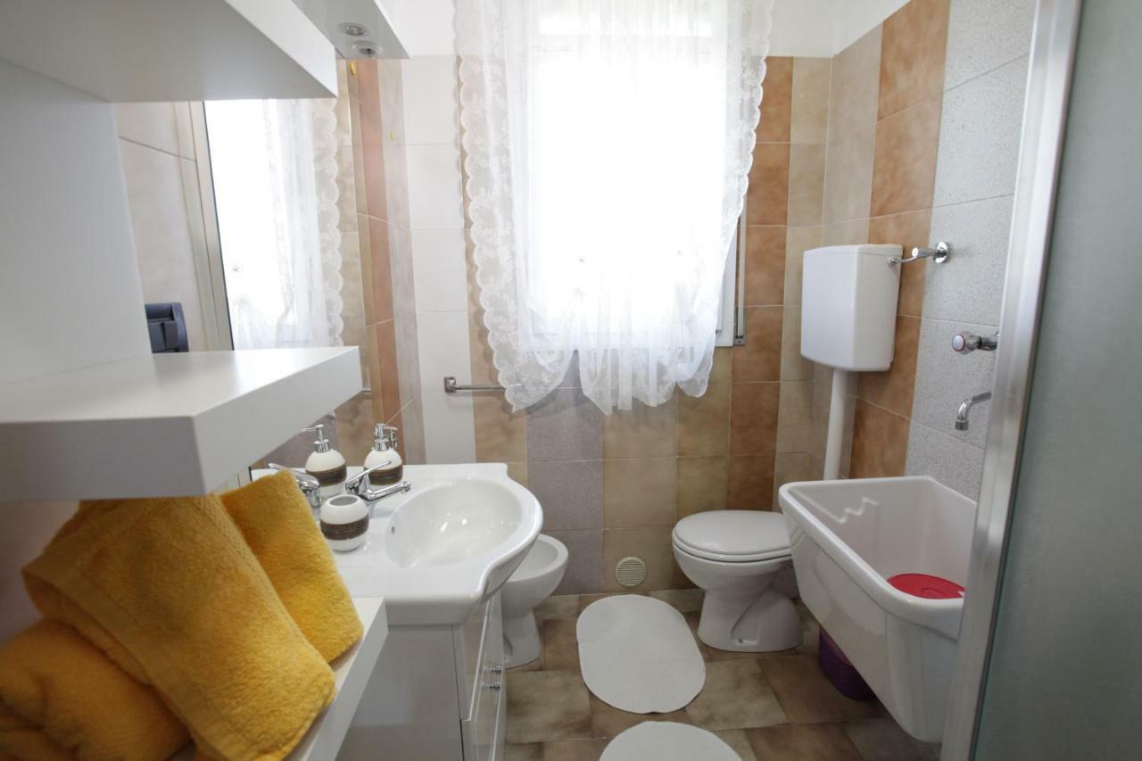 Casa Vacanze Antonia Bolonia Zewnętrze zdjęcie